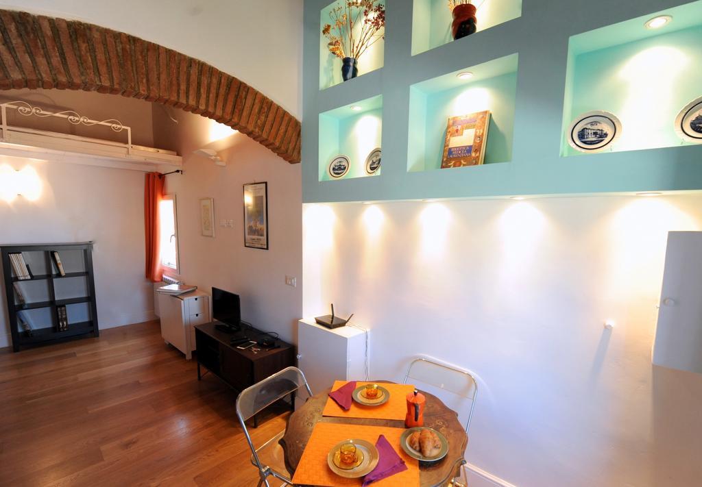 Acacia Firenze - Ciclamino Apartment Exterior photo